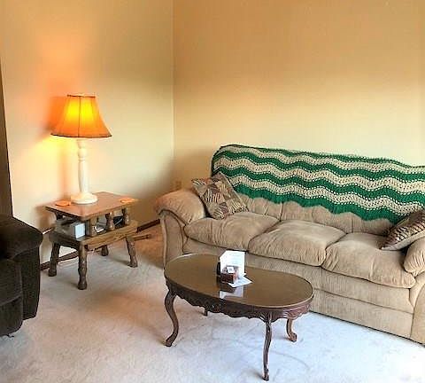 4th image of 650 Sturbridge Dr Unit 8