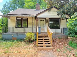 2005 Dellabrook Rd, Winston Salem, NC 27105