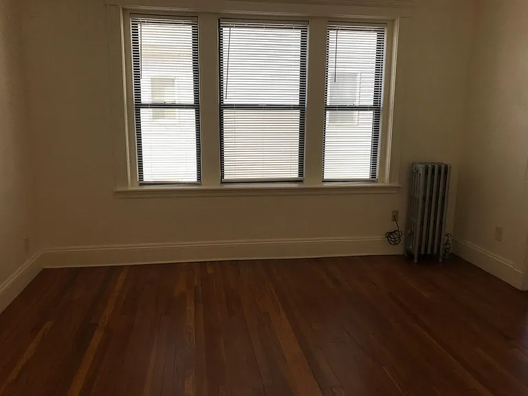 68 Washington St #9 — Photo 6