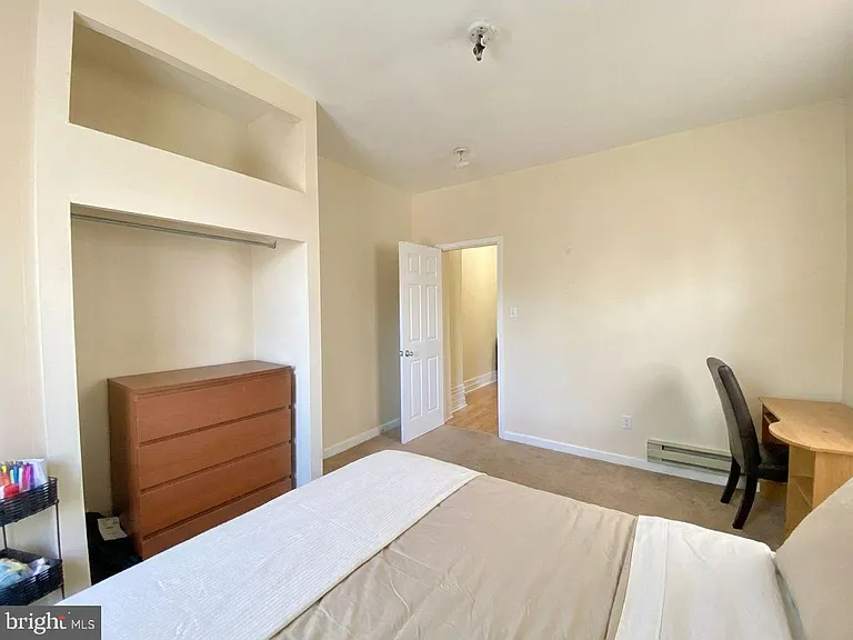 1849 N 17th St #5 — Photo 11