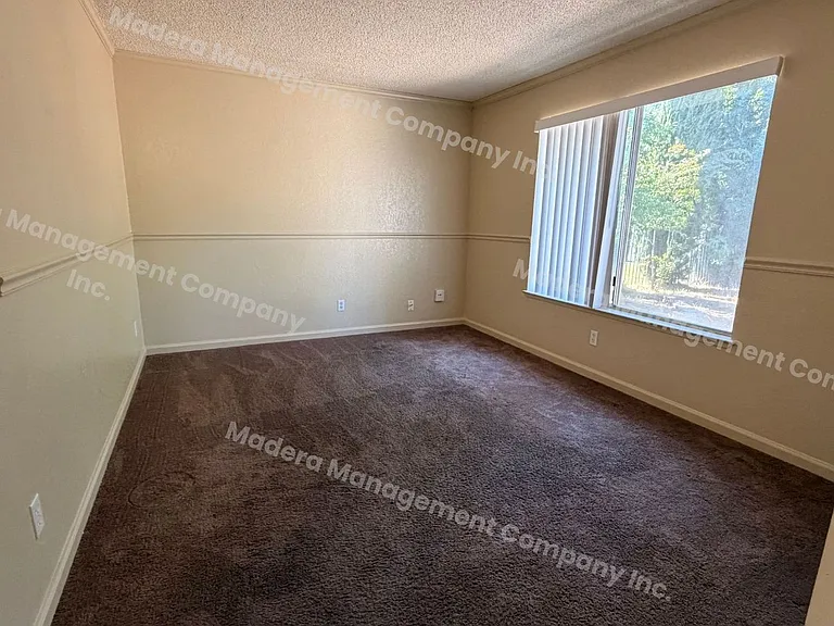1312 Sanarita Way — Photo 8