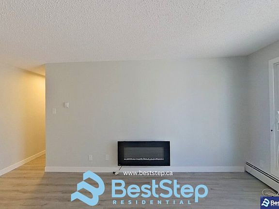 4th image of 10837 117th St NW #203