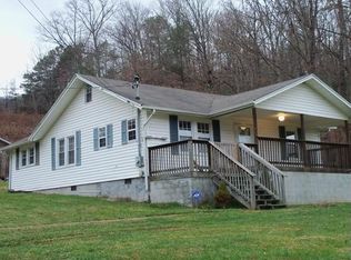 102 Bart Smith Rd, Hampton, TN 37658