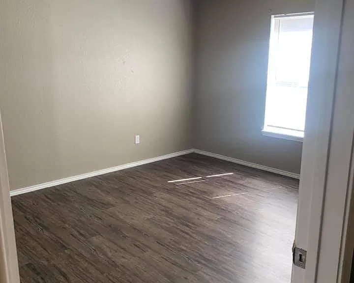 Dove Cove Apartments — Photo 13
