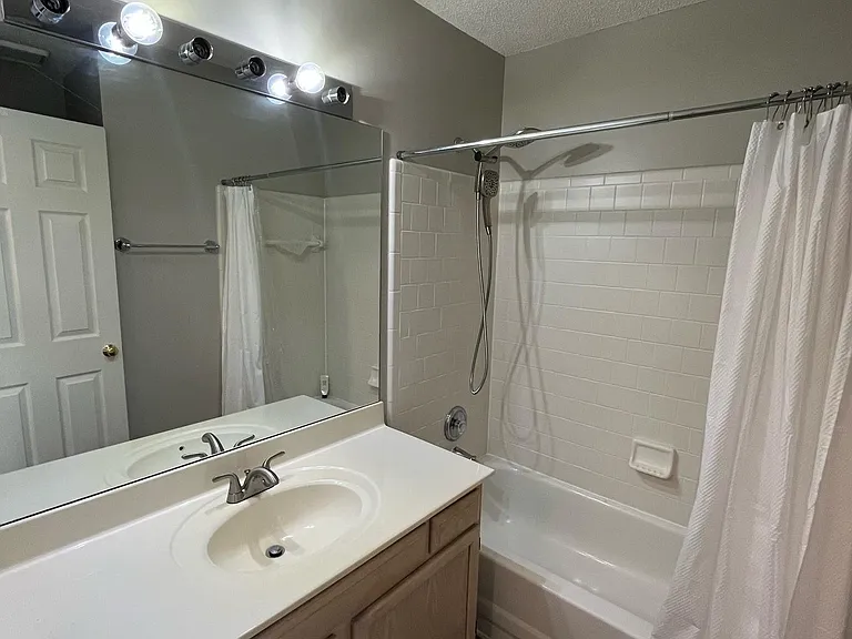 3600 Patterstone Dr — Photo 23