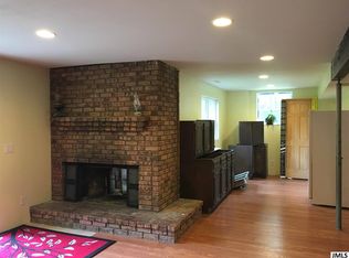 8810 Mathews Rd, Spring Arbor, MI 49283