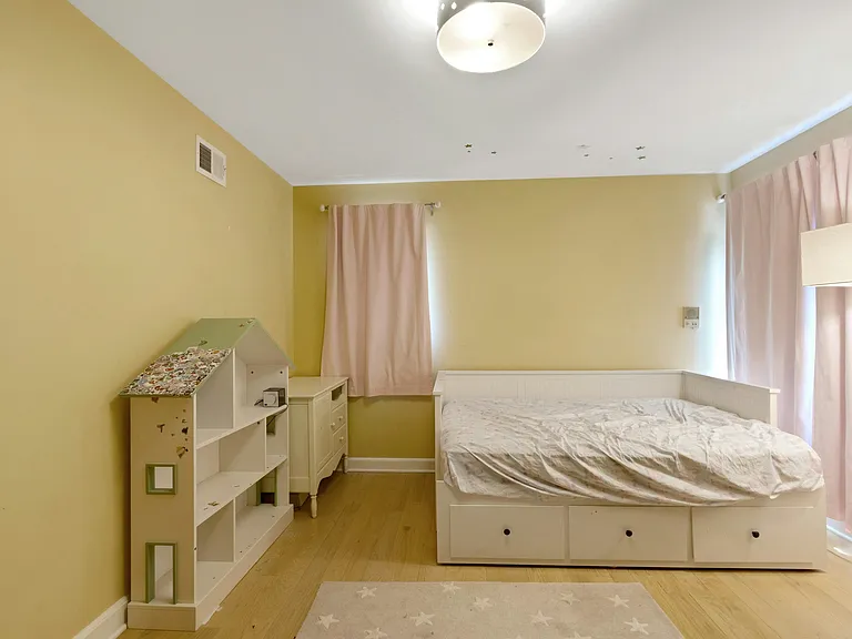 45 Parker Pl #45 — Photo 19