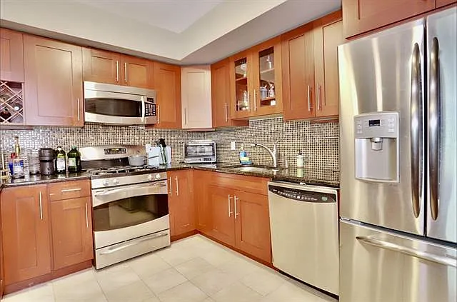 511 Jackson St #501 — Photo 16