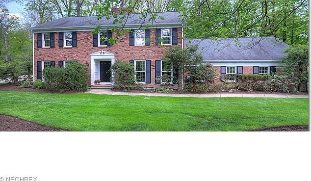 1st image of 16 Pepper Creek Dr