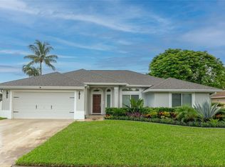173 Monterey Way, Royal Palm Beach, FL 33411