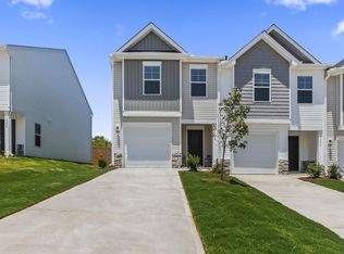1281 Forestbrook Ln, Spartanburg, SC 29303