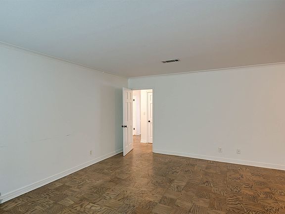 4th image of 525 Haynes Ave