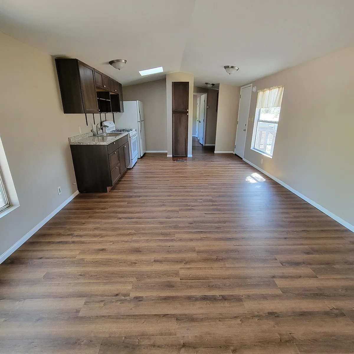 Building Photo - 3091 Mesa Trl