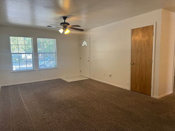 3rd image of 2615-2621 S Maselli Ave #2619