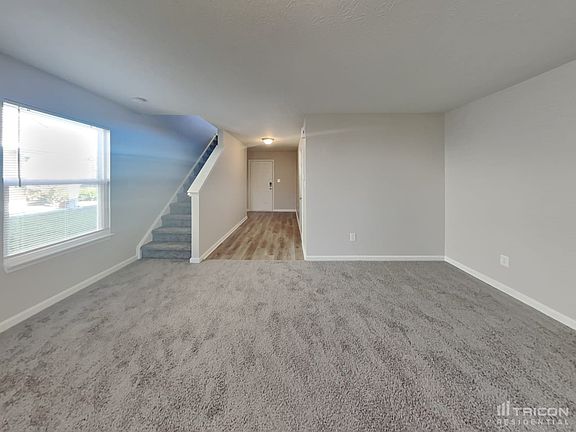 2nd image of 2840 Beethoven Ave
