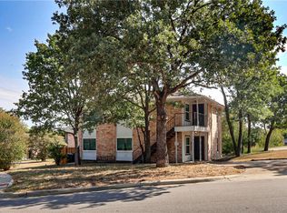 1201 Autumn Cir #B, College Station, TX 77840