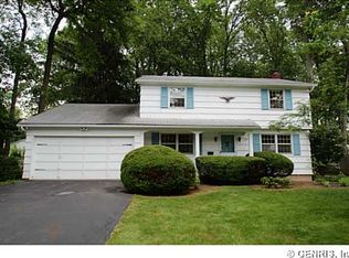 121 Sweet Birch Ln, Rochester, NY 14615