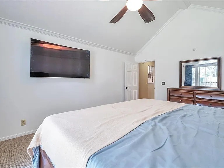 6303 Carissa Ct — Photo 15