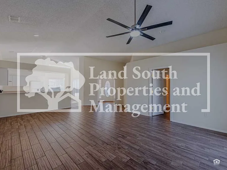 7053 Cascades Ct — Photo 6