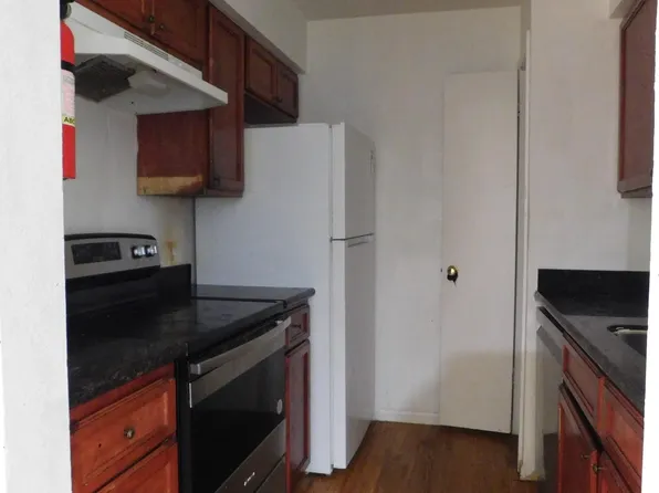 10211 Sugar Branch Dr APT 320, Houston, TX 77036