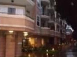 233 N Orange Ave, Azusa, CA 91702