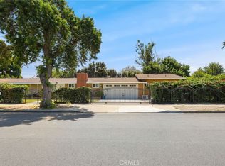 805 Towne St, Costa Mesa, CA 92627