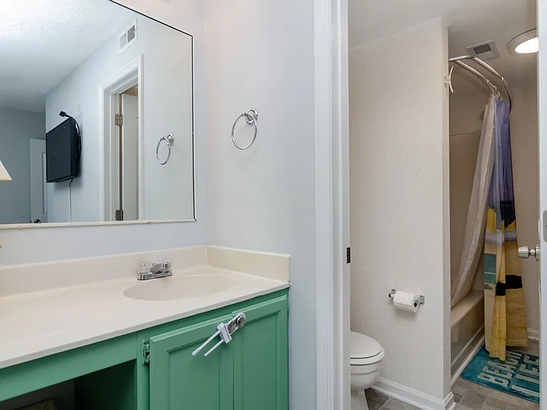 1600 Canal Dr #A21 — Photo 24