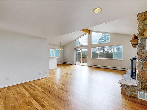 4th image of 28730 Mountain View Road