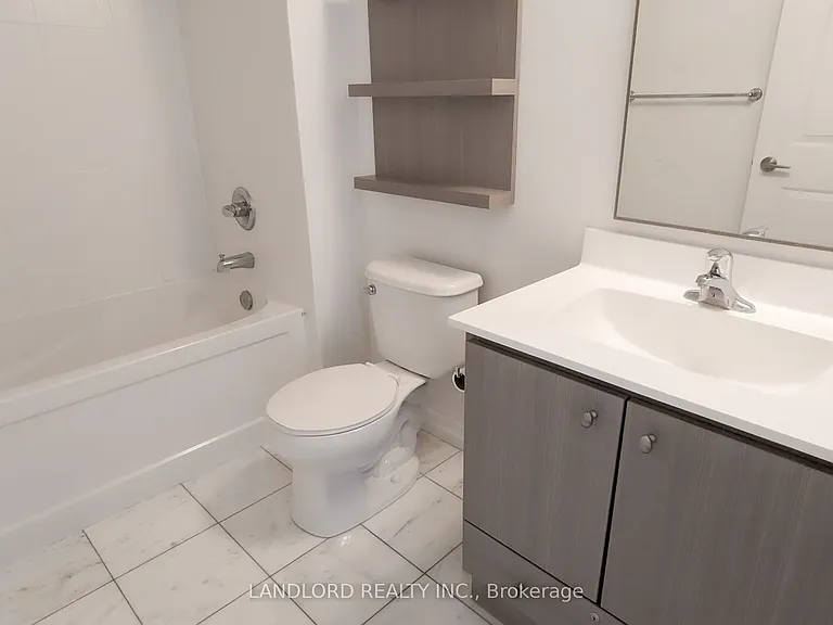 2015 Sheppard Ave E #2501 — Photo 6