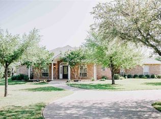 569 Apache Trl, China Spring, TX 76633