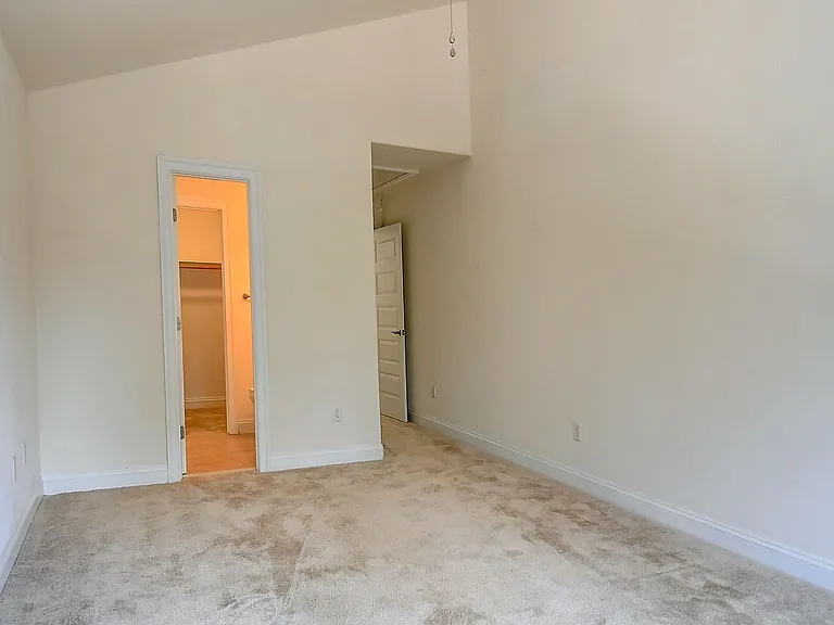 2224 W Berrie Cir — Photo 34