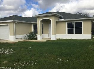 3104 10th St W, Lehigh Acres, FL 33971
