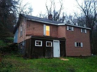 101 Daisytown Rd, Daisytown, PA 15427