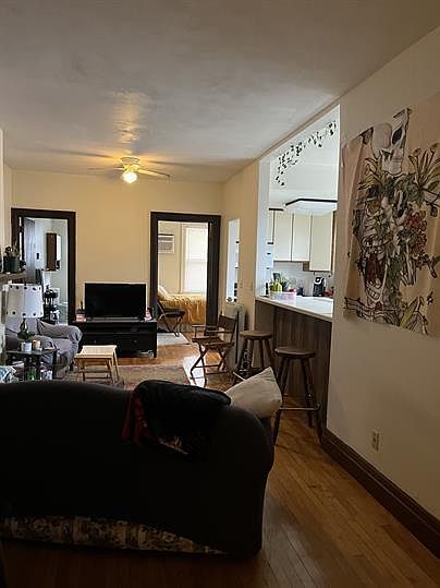 1st image of 612 Howard Pl #15643837