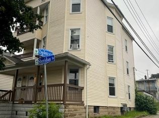 162 Sheridan St, Bridgeport, CT 06610