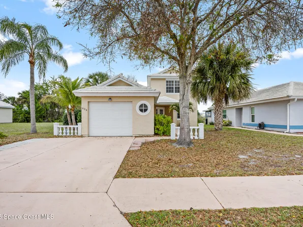 834 Wateroak Dr NE, Palm Bay, FL 32905