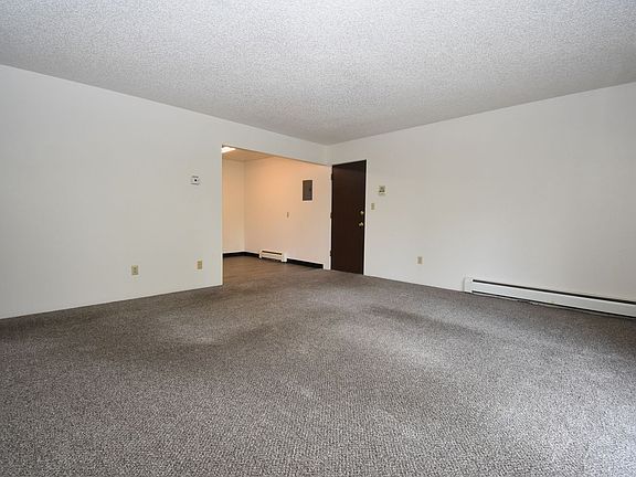 805 W Villard St # 2 Br / 1.0 Ba, $1600, Bozeman, MT 59715 | Zillow