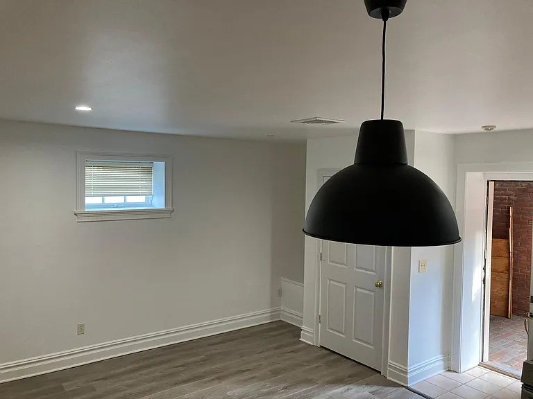 320-322 Mill St #1 — Photo 8