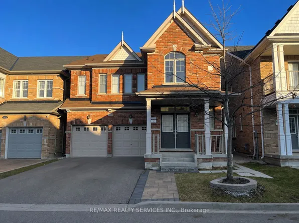 13 Frampton Rd, Brampton, ON L7A 4C9