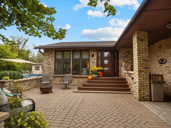 4194 Chappuis Trl, Faribault, MN 55021