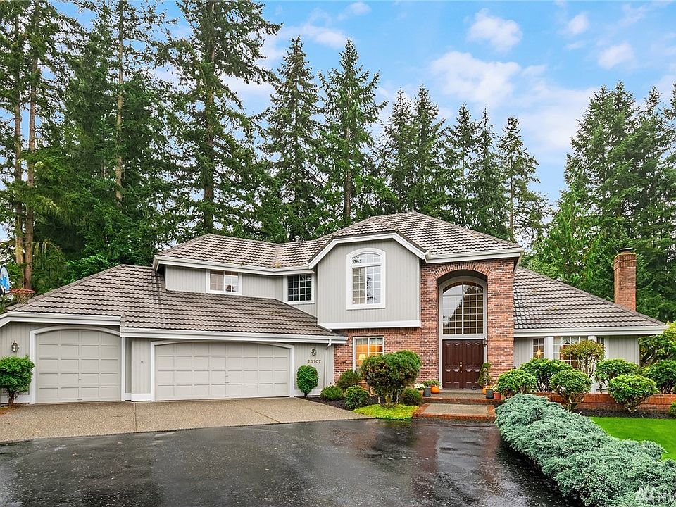 1st image of 23107 SE 40th Ct