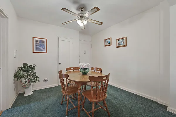 Sold by REMAX Elite | media 18