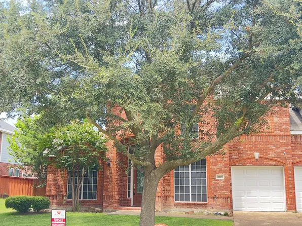 1005 Raspberry Ln, Desoto, TX 75115