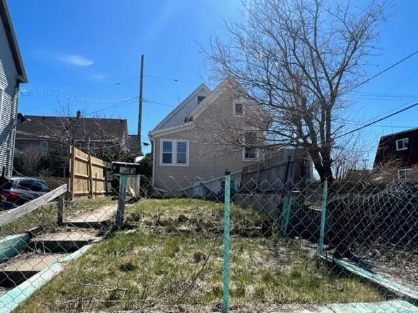 1013 West Lapham BOULEVARD, Milwaukee, WI 53204