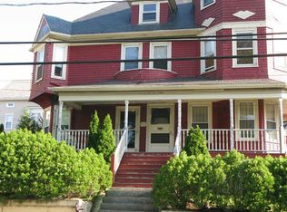 377 Middle St APT 1, Fall River, MA 02724