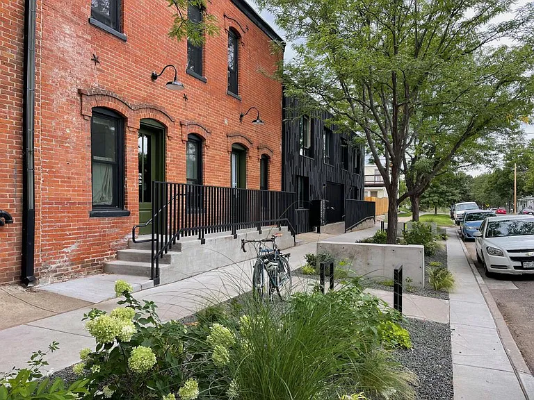 2959 N Franklin St — Photo 17