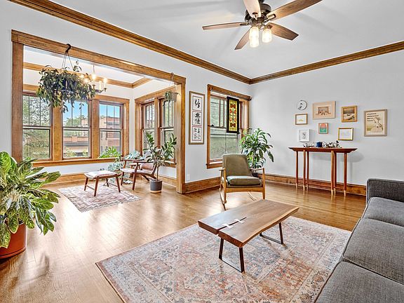 4th image of 5406 N Glenwood Ave #3N