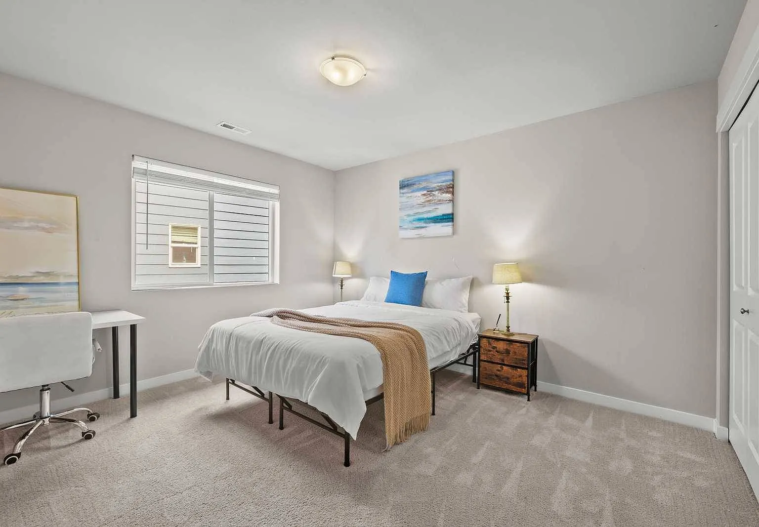 5 bed, 3008 sqft, $11,000 — Photo 4