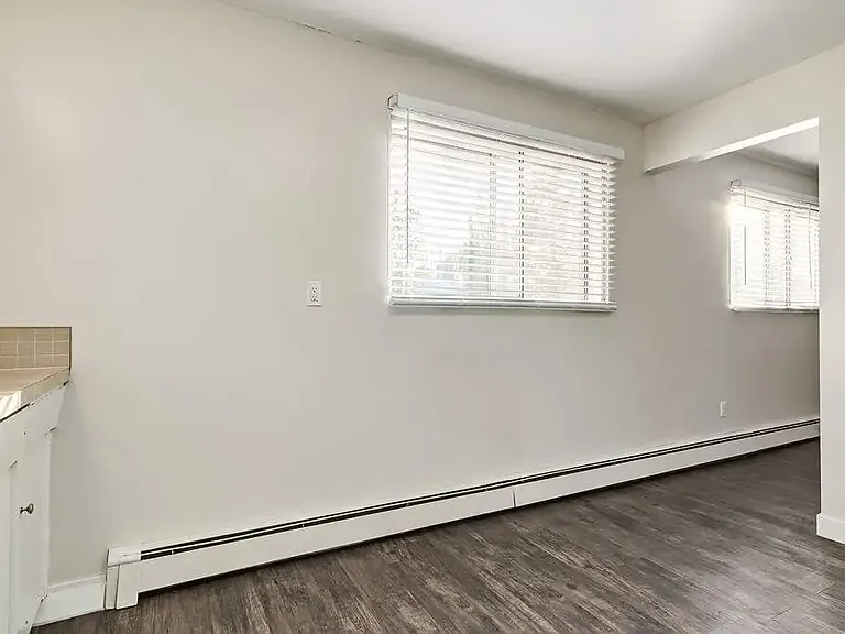 5905 47a Ave #15 — Photo 17