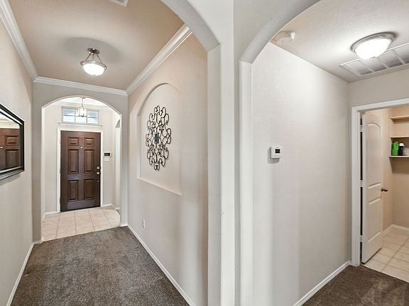 2nd image of 409 Copper Ridge Rd